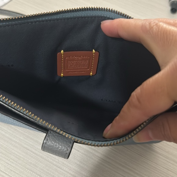 Coach Crossbody - Picture 5 of 7